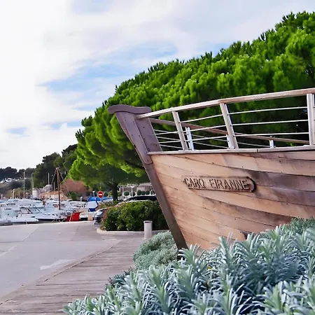 Διαμέρισμα Climatise Proche Parking Gratuit, Commerces Et Plages